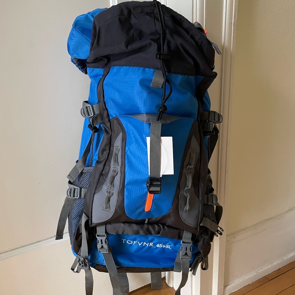 Backpacking Backpack - Picture 4 of 7